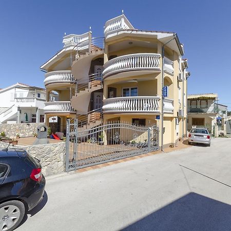 Apartmani Ana Juricev Vodice Exterior photo