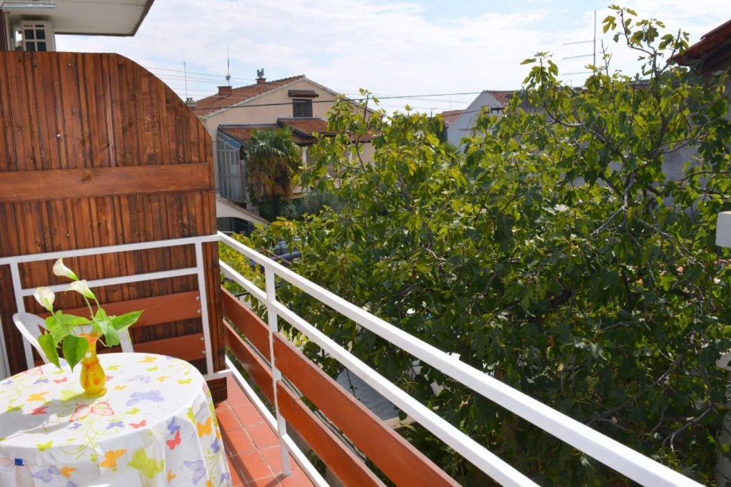 Apartmani Ana Juricev Vodice Exterior photo