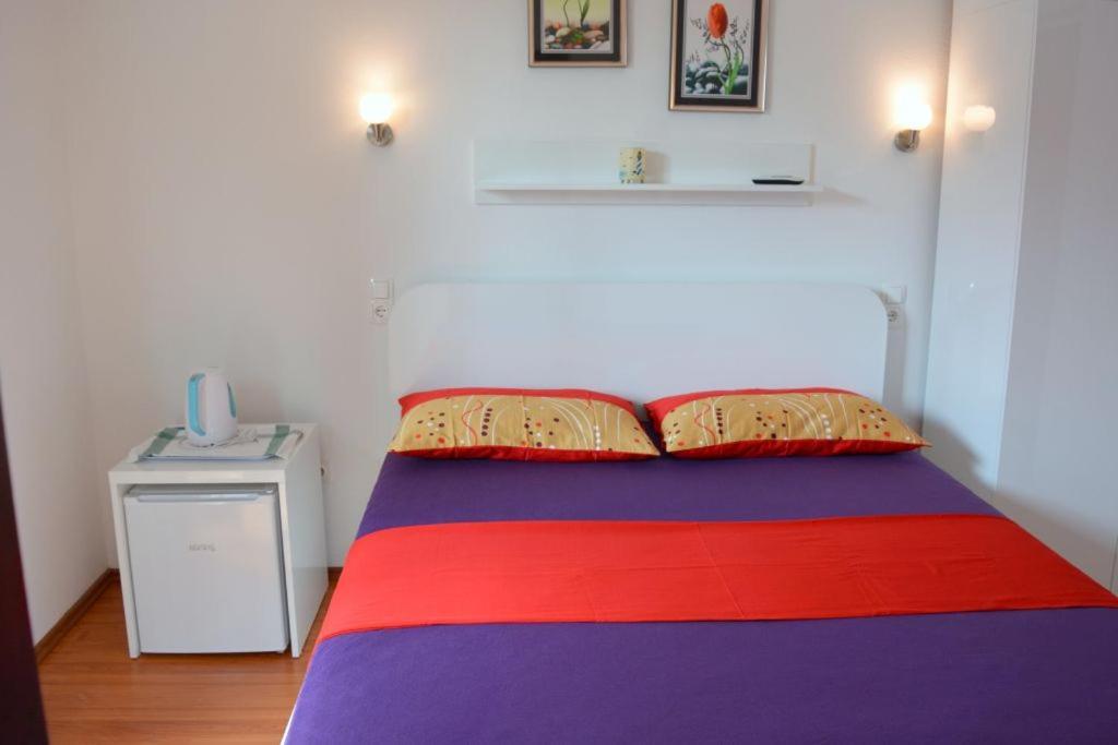 Apartmani Ana Juricev Vodice Exterior photo