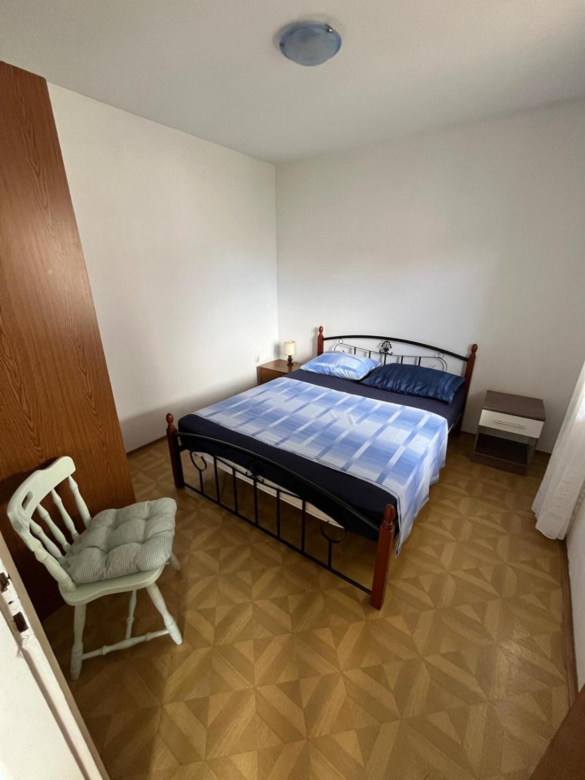 Apartmani Ana Juricev Vodice Exterior photo
